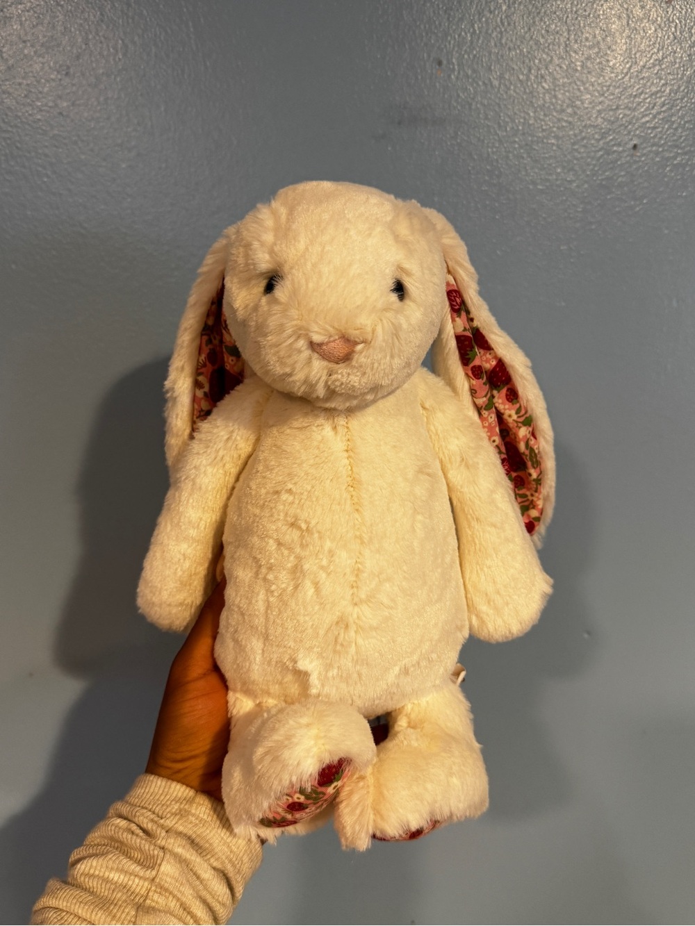 Jellycat Blossom Cream Bunny Nwt.